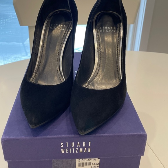 Stuart Weitzman Black Suede Heels in size 7.5 - Picture 8 of 11